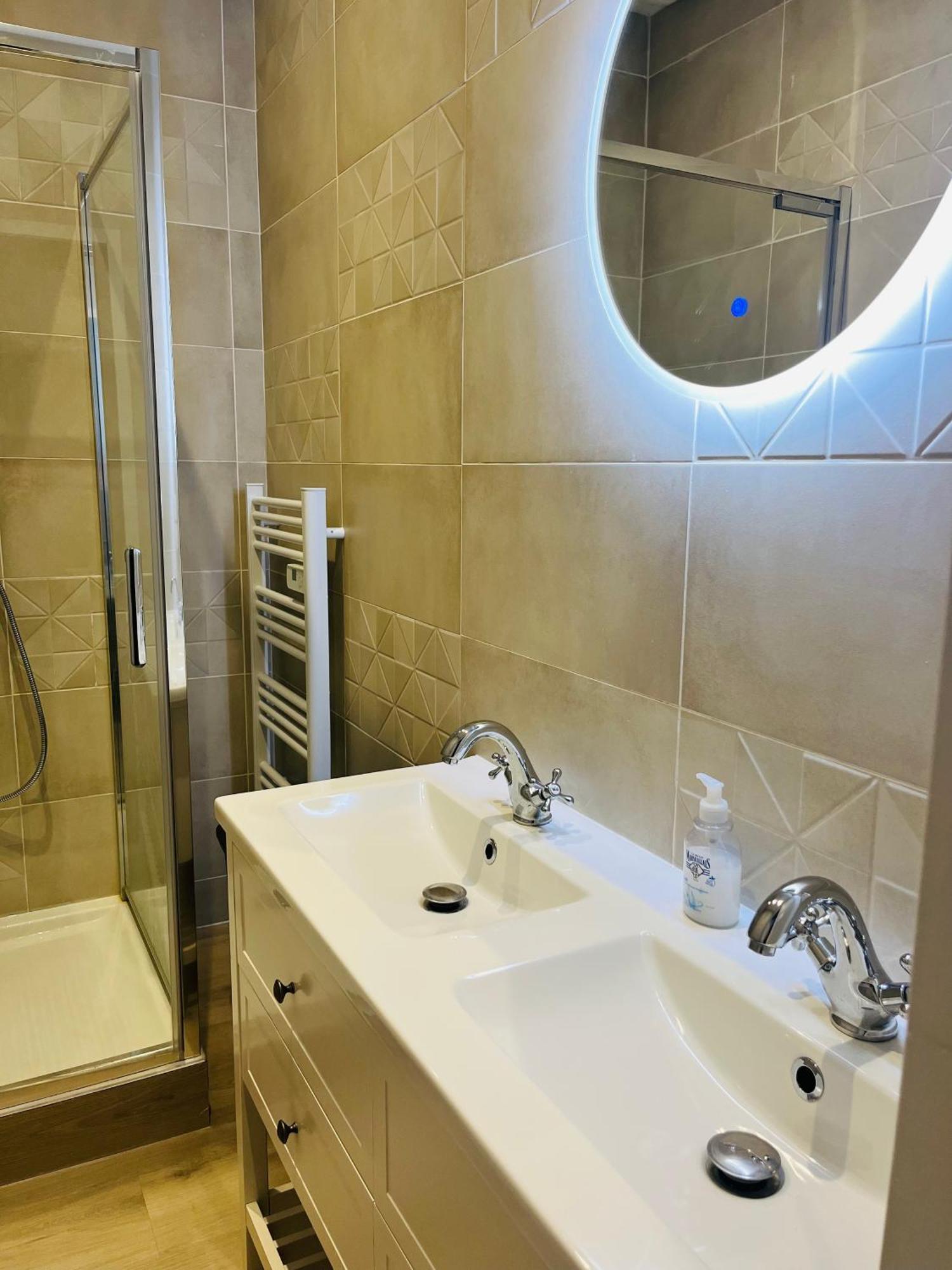 Logements 6 Pers A 15 Minutes D Angers Corné 외부 사진